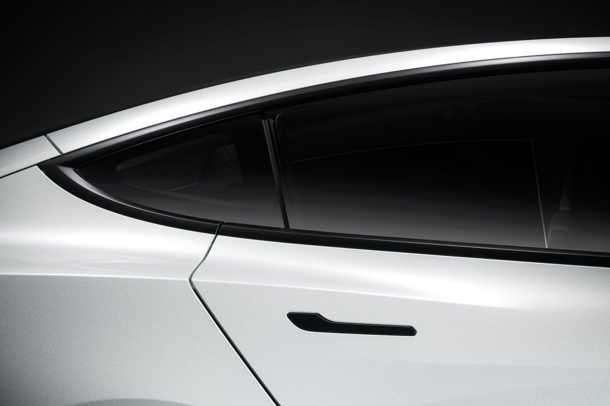 New U.S. Car Safety Rules Could Force Tesla to Redesign Door Handles
