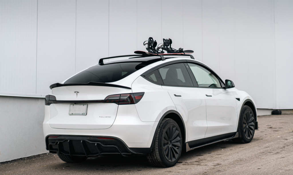 Top Roof Racks for Tesla Model Y What to Choose Tesla Hubs