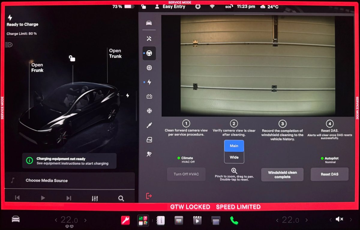 Tesla Adds New Camera Cleaning Guide to Service Mode