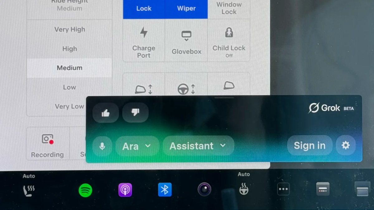 Musk: Tesla FSD to Get Grok Voice Controls This Fall
