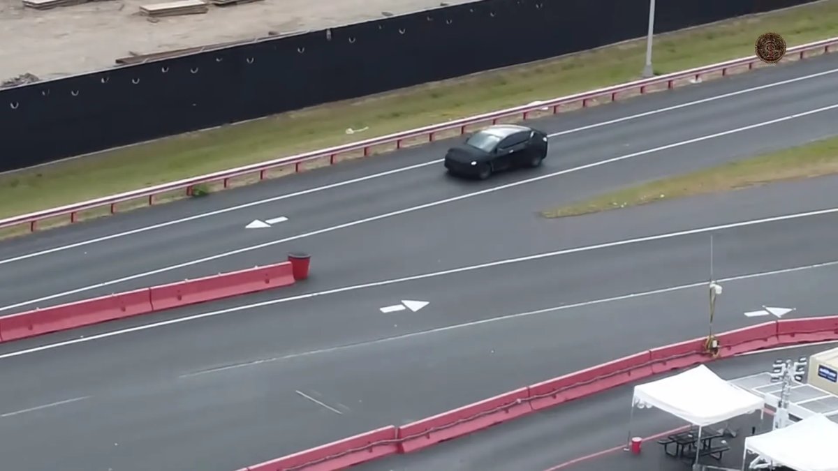 Tesla Model Y L Spotted Testing at Fremont Ahead of U.S. Launch