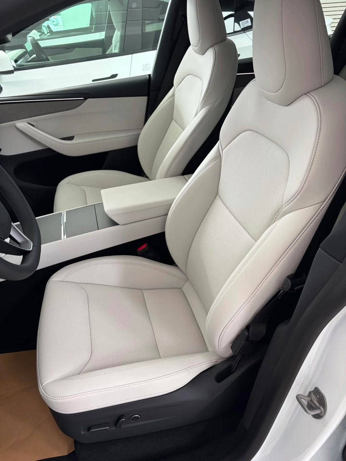 Tesla Launches New Zen Grey Model Y Interior in Europe