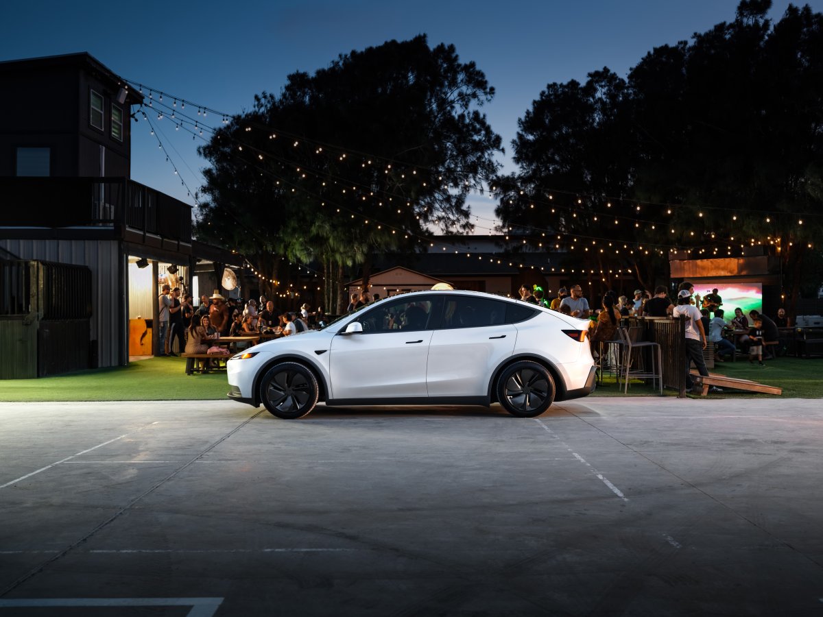 Tesla Launches Model Y Standard in Canada and Standard Long Range in Europe