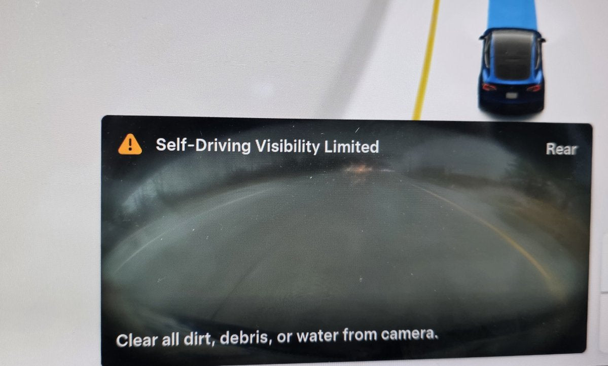 Tesla Improves Camera Visibility Alerts With Larger UI in FSD V14.3