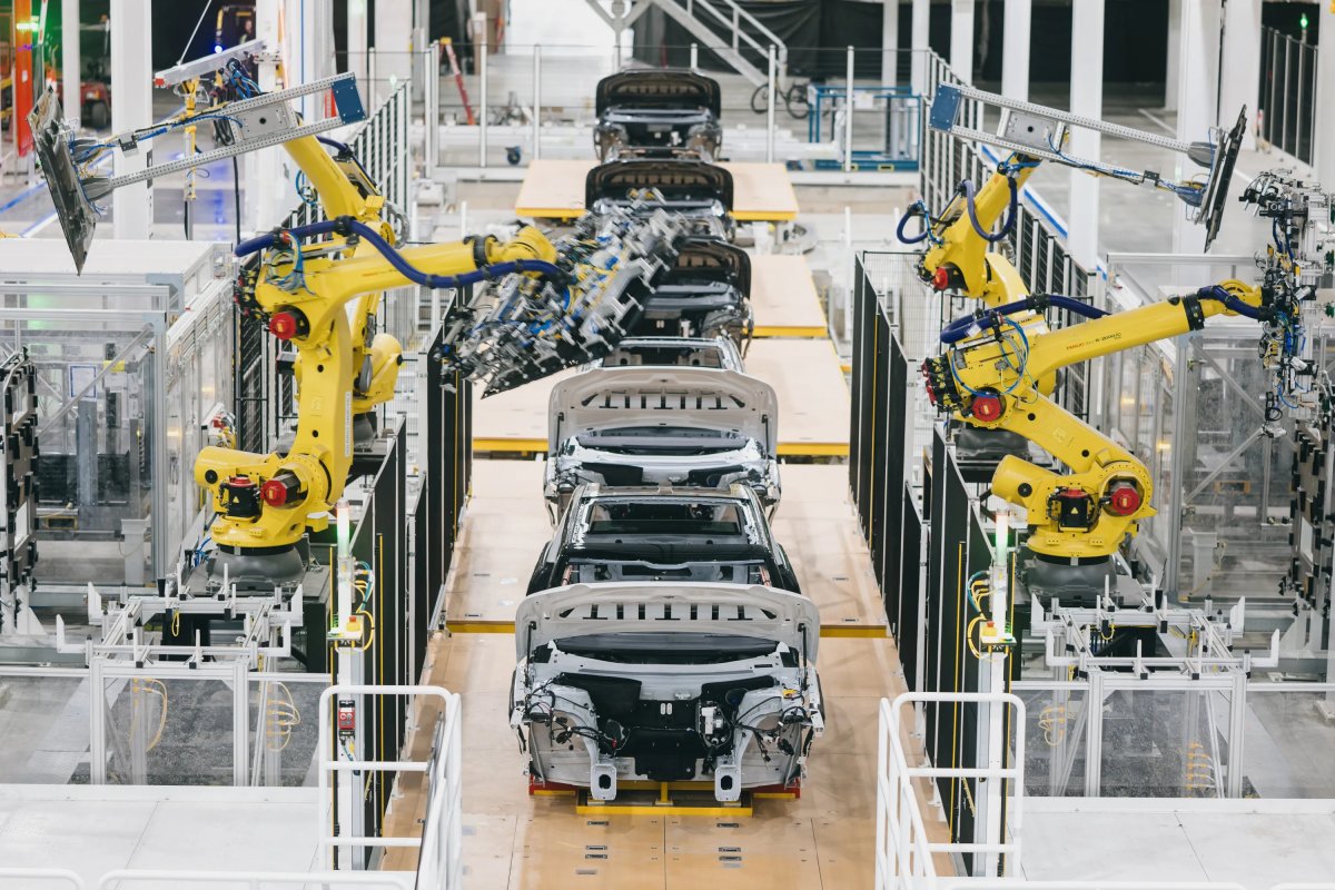 Tesla Cybercab Veteran Jody Kerns to Lead Rivian R2 Assembly
