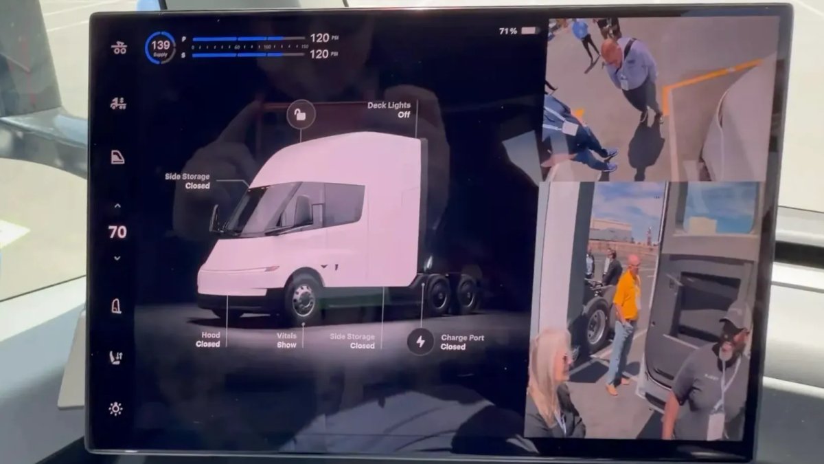 Tesla Semi's Dual-Screen User Interface: How It Differs