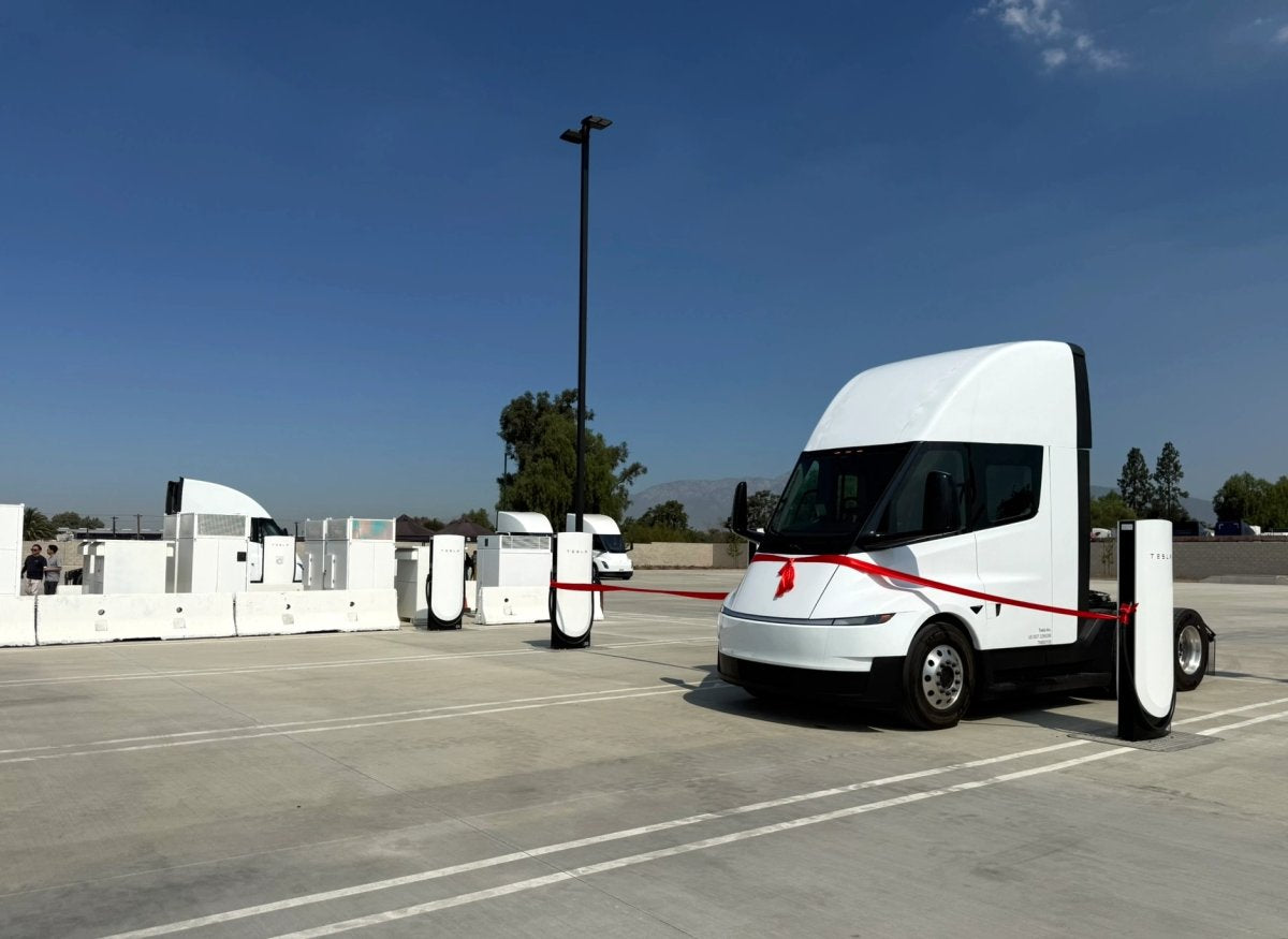 Tesla Opens World's First Public Megacharger Site