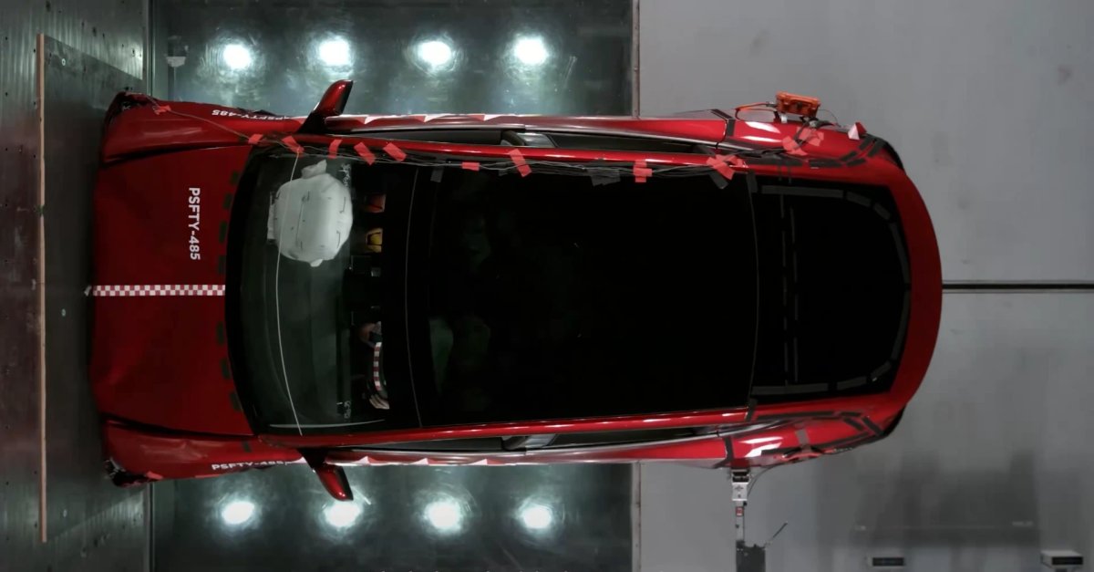 Tesla Model 3 Plunges 300 Feet Off Cliff, Passengers Survive