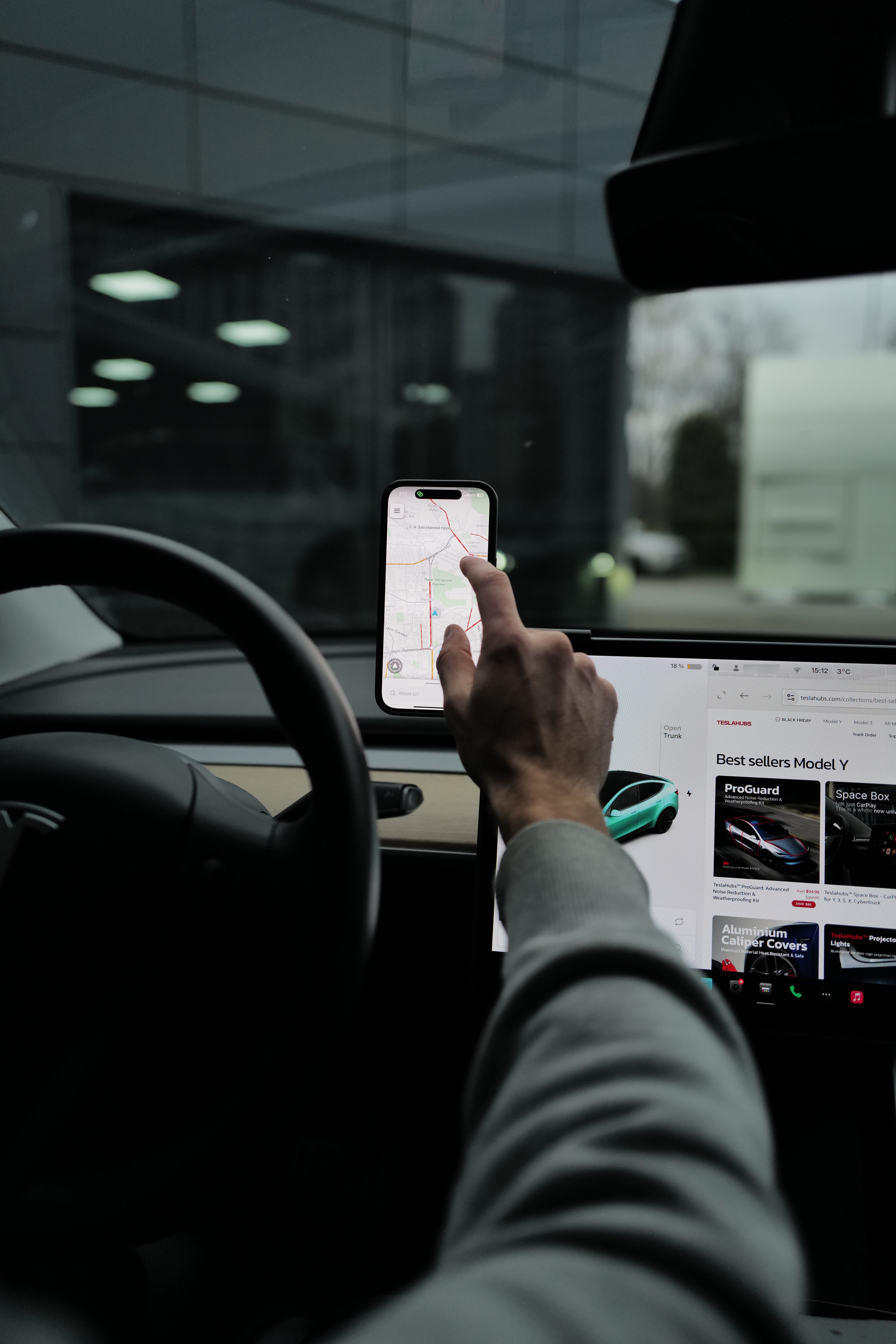 Supporto per telefono Teslahubs™ MagSafe