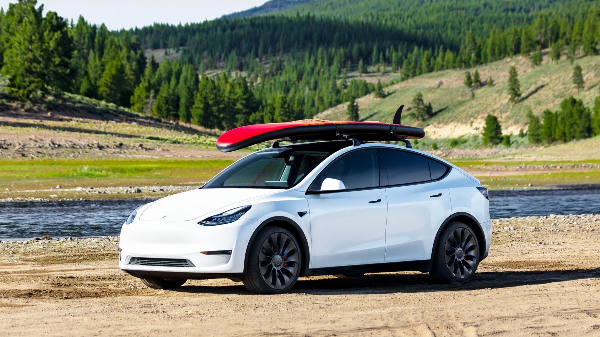 Tesla Issues Physical Recall for 20,349 Model 3 and Model Y Vehicles Over Headlights