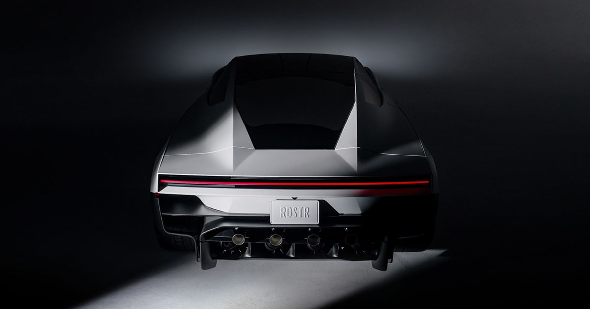 Tesla Roadster reveal: the new next-generation Tesla Roadster in Ano White, official Tesla photo