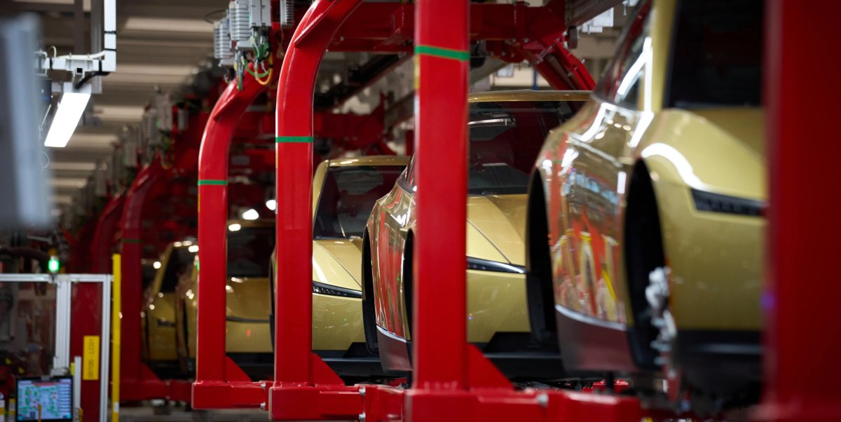 Tesla Targets 5 Million Vehicles by 2030, Cybercab Deliveries in 2026
