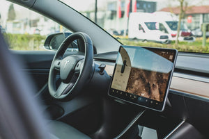 Tesla Interiors Exposed: Are They Really as Bad as Critics Claim? – Hub