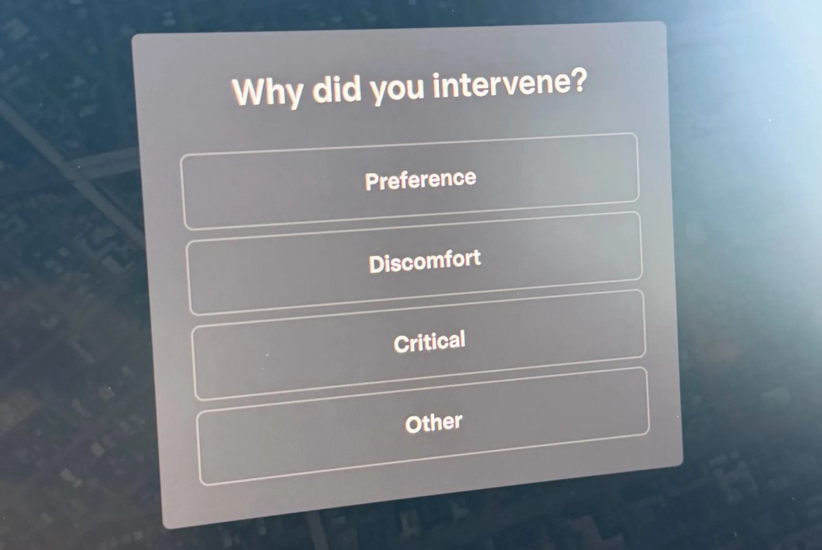 Tesla FSD V14.3.2 Unifies FSD Models Across Robotaxi and Customer Vehicles; Improves Summon and Adds New Menu