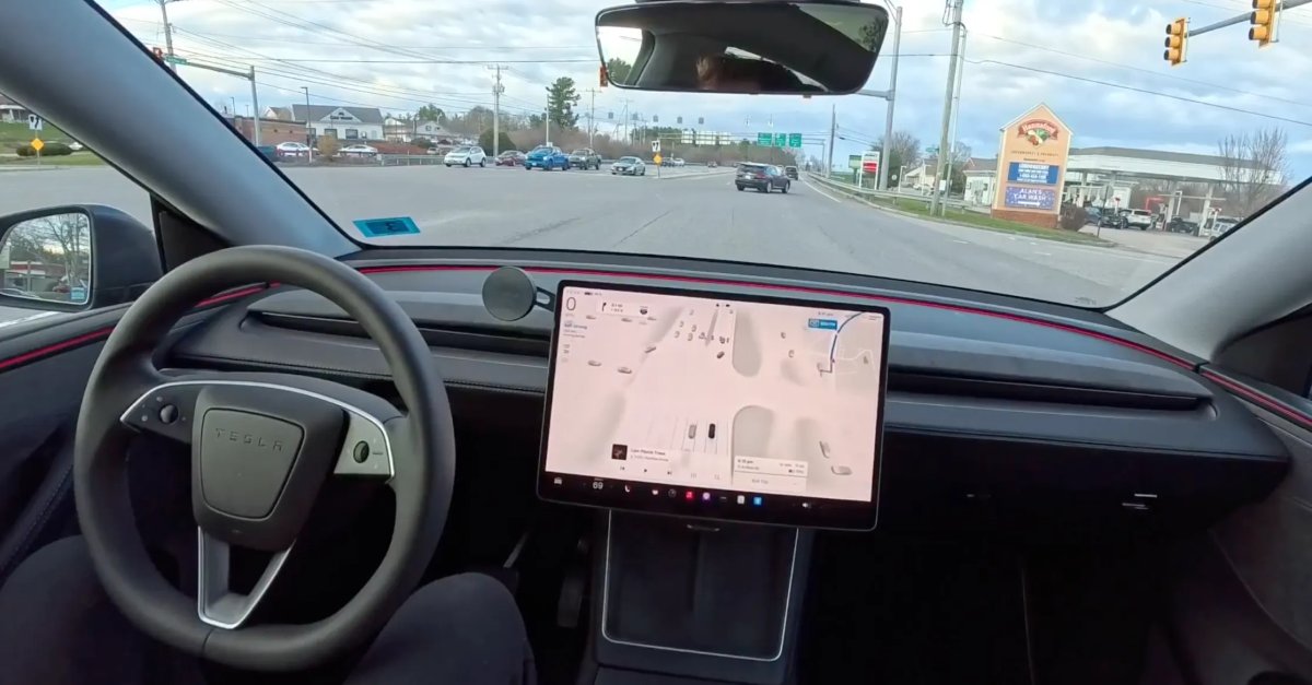 First Impressions for Tesla FSD v14.3: Faster Reactions and Impressive Smoothness [VIDEO]