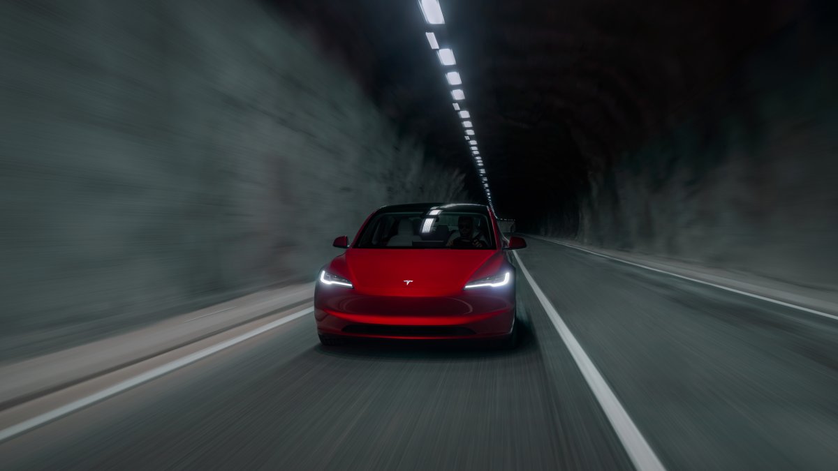 New UN Autonomous Driving Regulation Could Unlock Tesla FSD in Europe – Hub