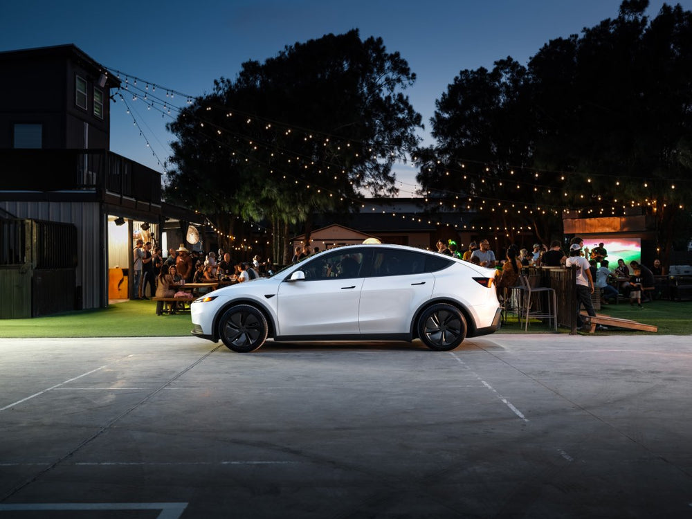 Tesla Launches Model Y Standard in Canada and Standard Long Range in E ...