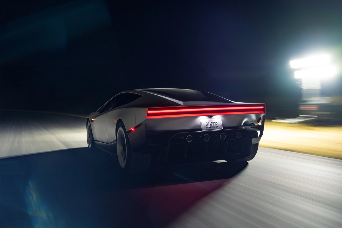 Tesla Roadster: 1 MW, 0.81s 0-60, 10-Minute Charge, Four Trims