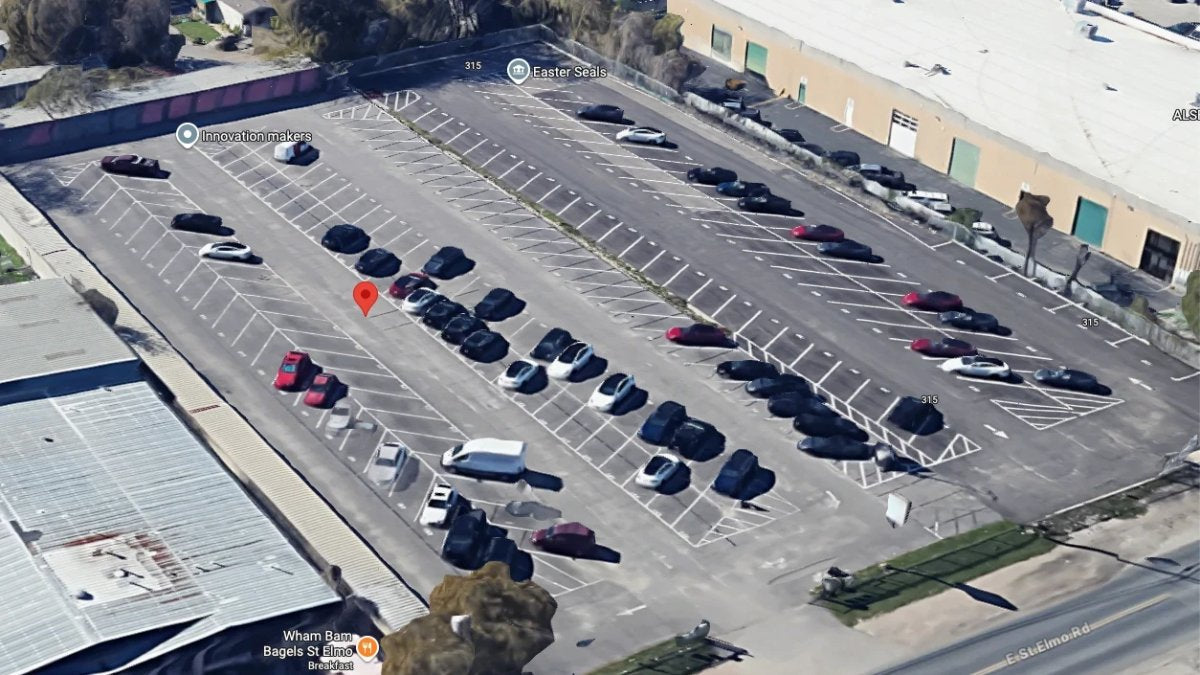 Tesla Plans Charging Hub in Austin With 80 Wireless Chargers