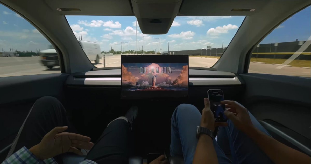 Tesla Cybercab Will Let You Change Air Vent Direction From the App