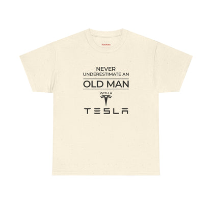'Never Underestimate an Old Man with a Tesla' - T-Shirt