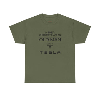'Never Underestimate an Old Man with a Tesla' - T-Shirt