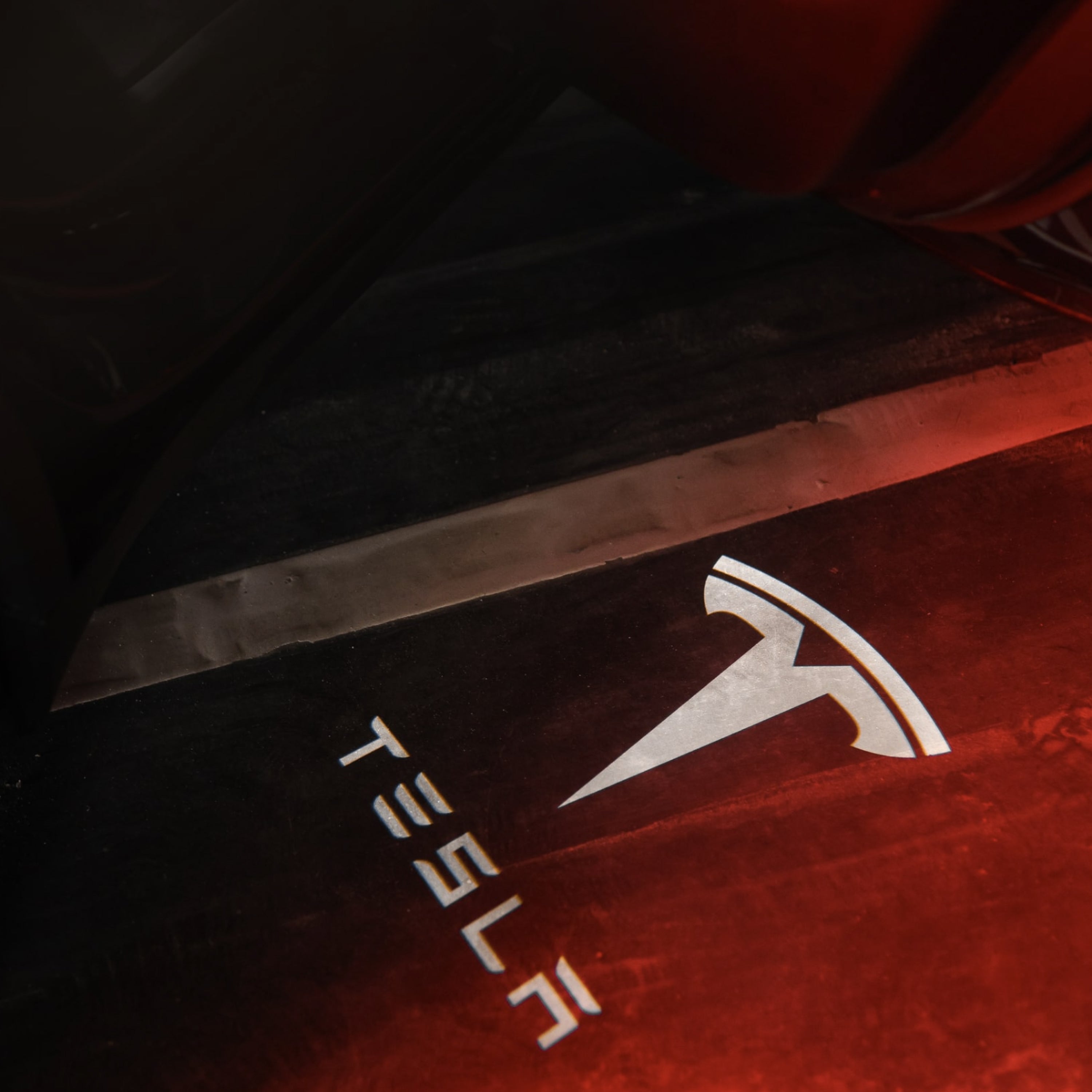 Midnight Glow, Tesla Projector Doors Lights