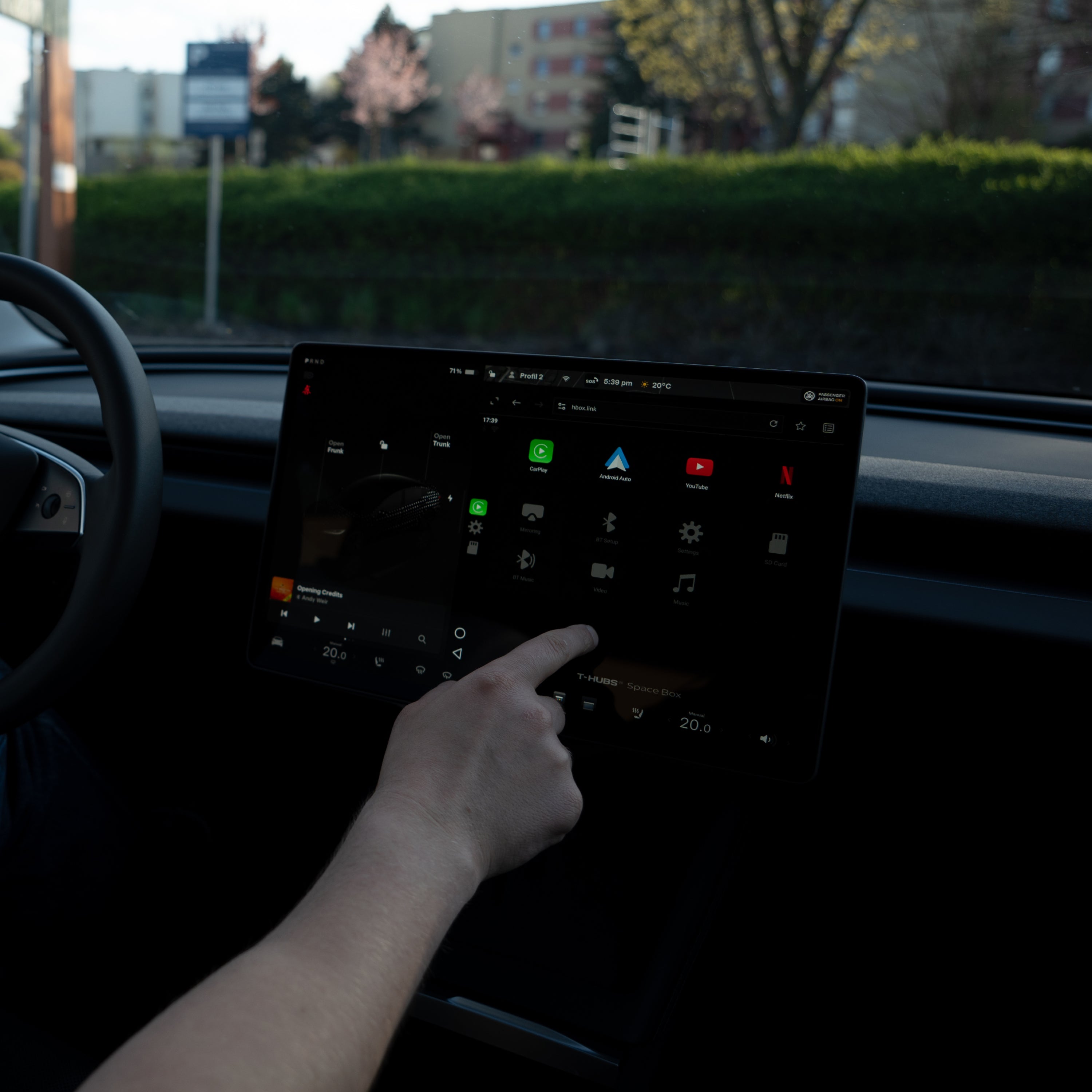 Teslahubs™ Space Box - CarPlay for Y, 3, S, X, Cybertruck, Juniper