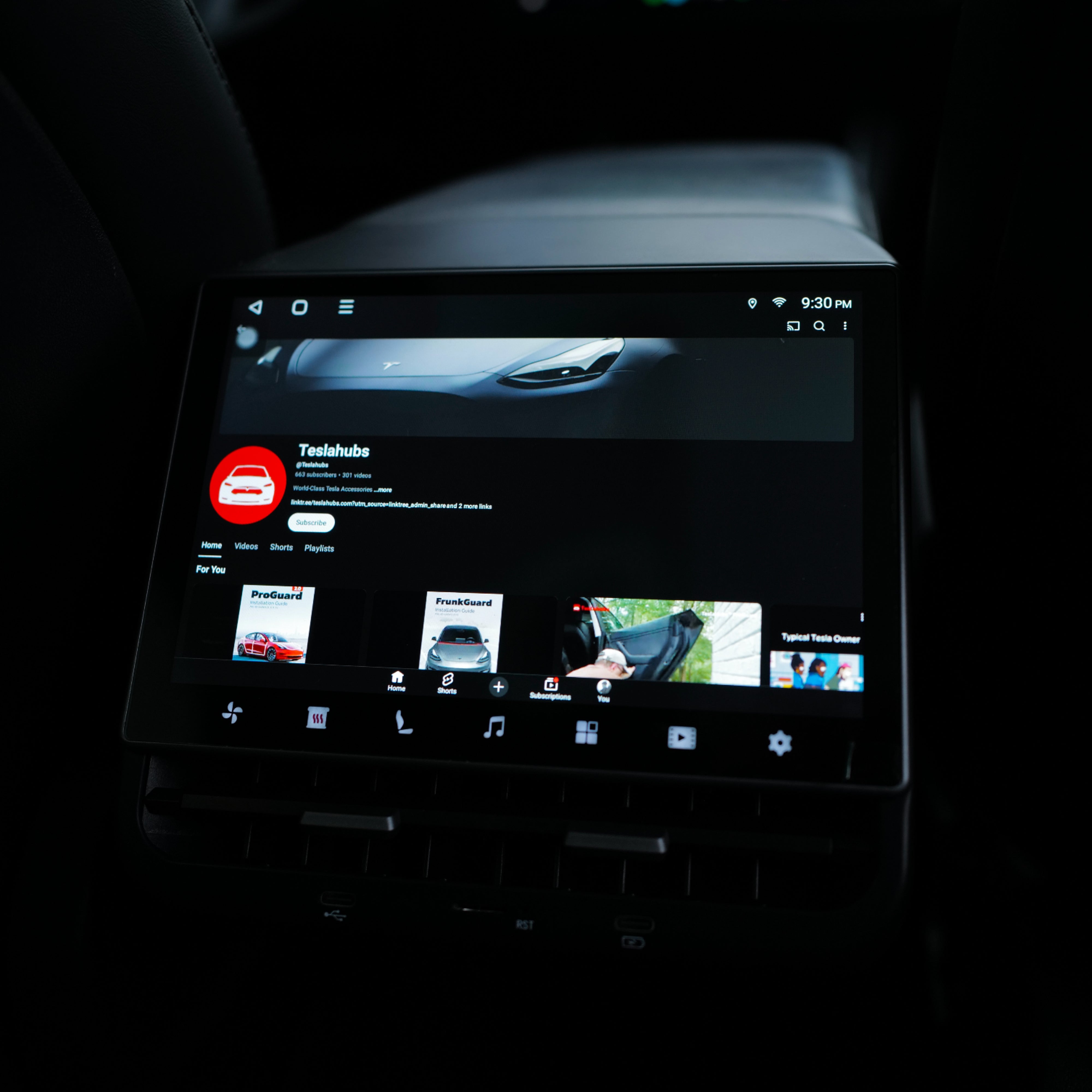 Teslahubs™ Rear Display Screen ULTRA