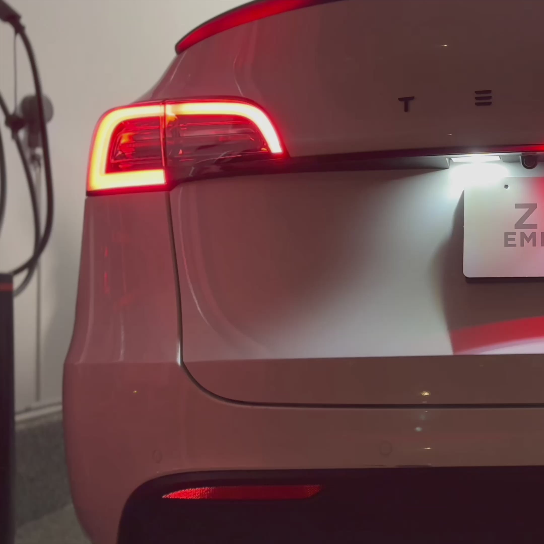 TeslaHubs™ Feu arrière bande complète Knight Rider