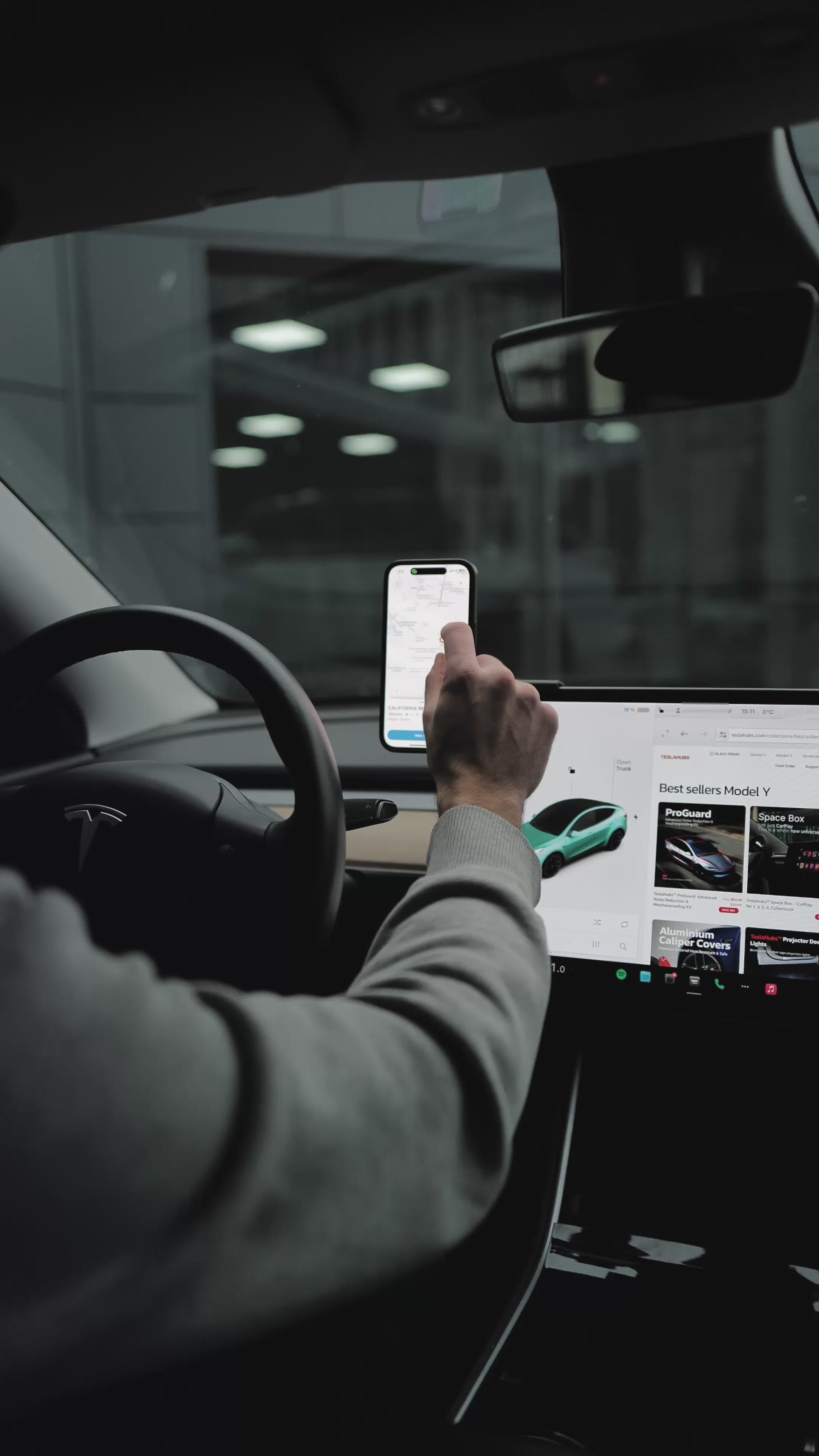 Supporto per telefono Teslahubs™ MagSafe