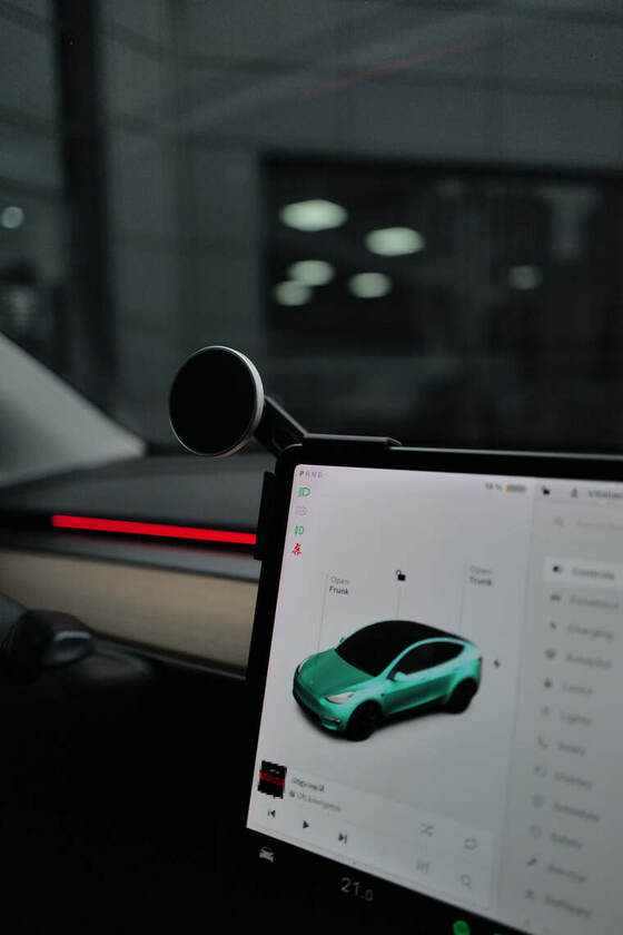 MagSafe Phone Holder
